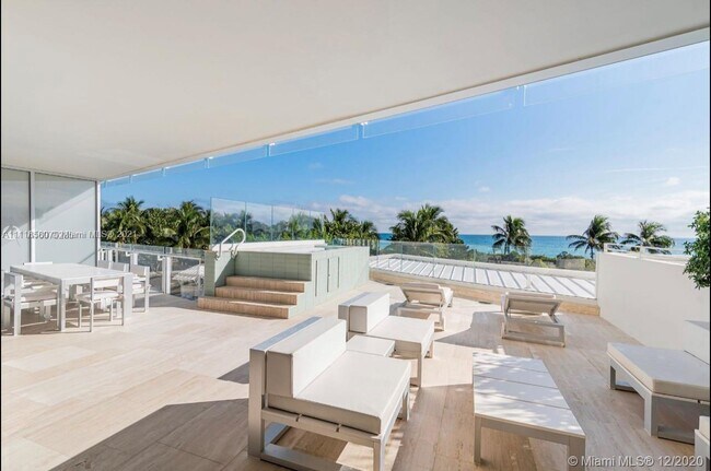 Building Photo - 9001 Collins Ave
