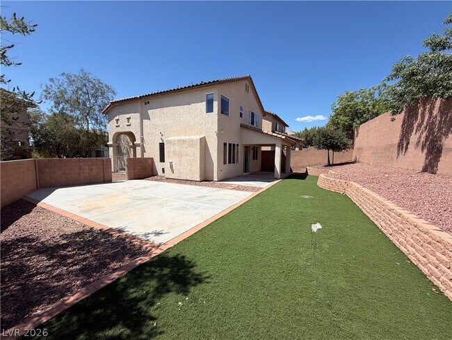 Foto del edificio - 10620 Tray Mountain Ave
