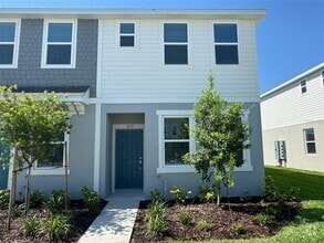 Building Photo - 3133 Skyline Lp