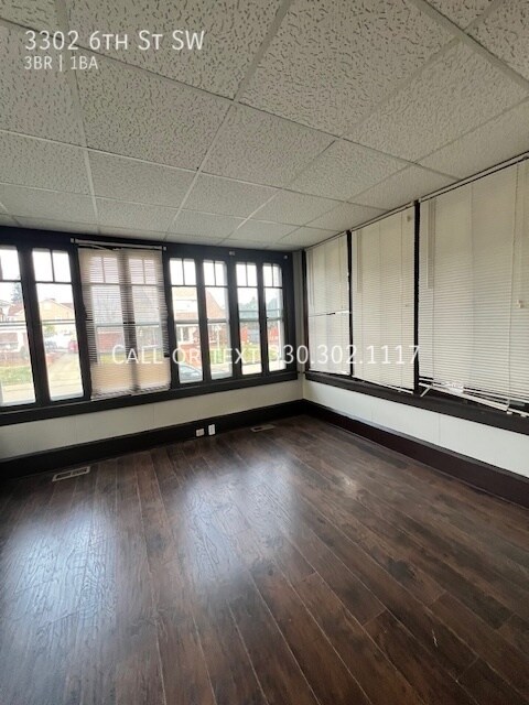 Building Photo - Nice and spacious 3 bedroom duplex for ren...