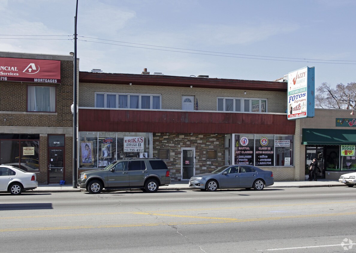 Primary Photo - 5710-5714 S Pulaski Rd