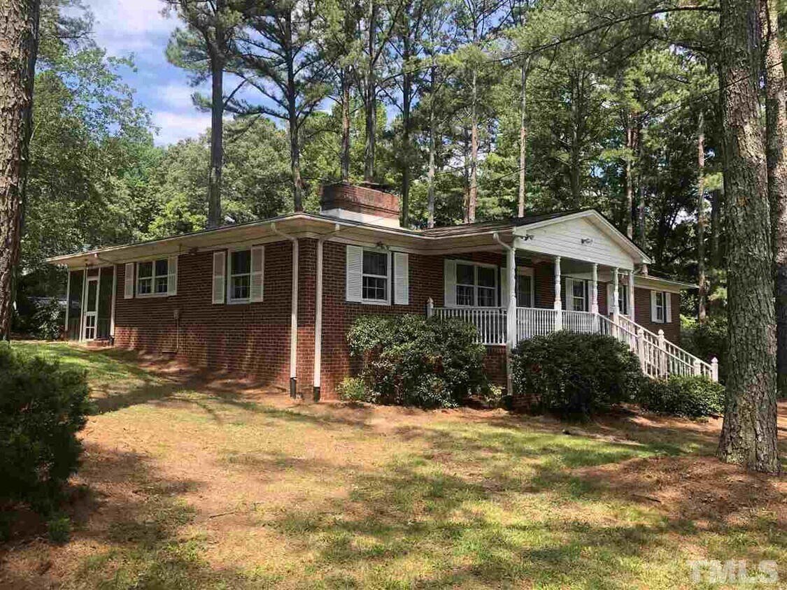 2409 Hanks Chapel Rd, Pittsboro, NC 27312 House Rental in Pittsboro