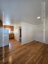 Building Photo - 3415 US-101