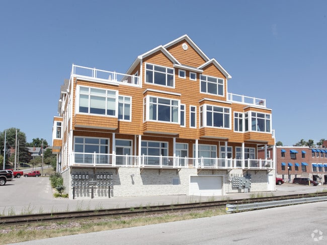 Apartments For Rent In Davenport Ia Apartments Com