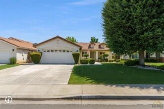 Building Photo - 8715 Starfish Dr