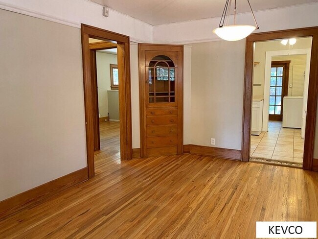 Foto del edificio - 216 Garfield St