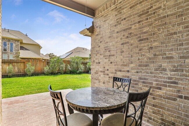 Foto del edificio - 6703 Honeycrest Lane