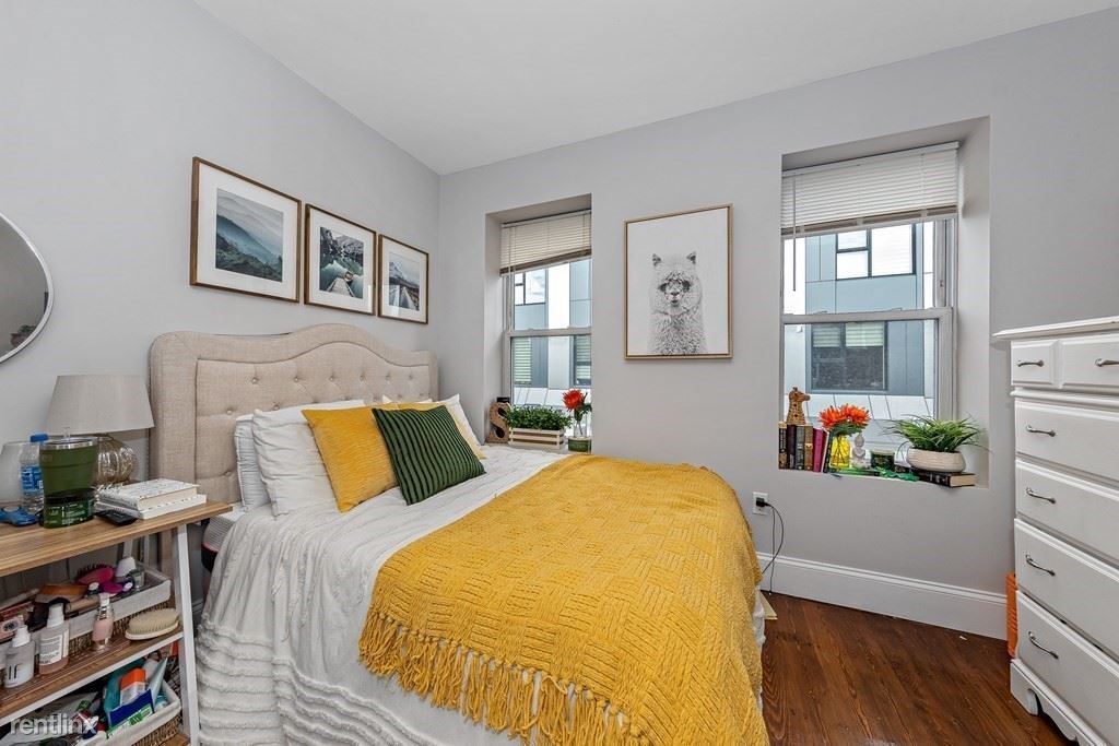 Foto del edificio - 4 br, 2 bath House - 16 Sewall St Apt 1C 1C