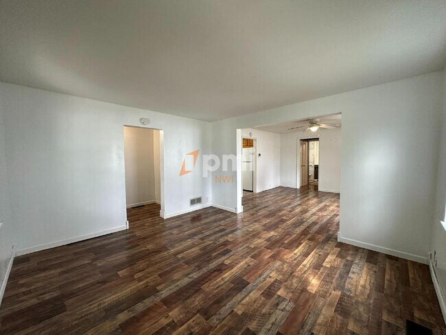 Foto del edificio - 810 Poplar St