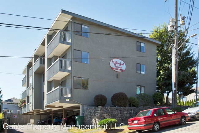 Building Photo - 4710 Aurora Ave N