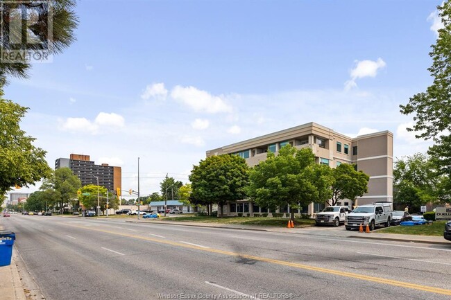 Photo du bâtiment - 1500 Ouellette Ave