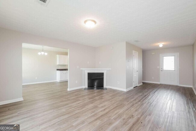 Foto del edificio - 6876 Lockley Ct