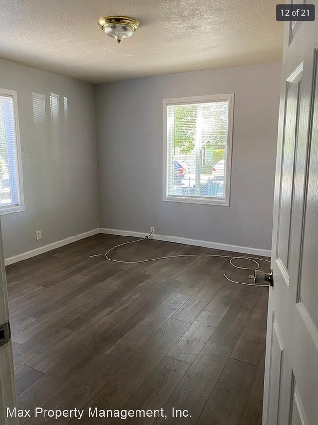 Foto del edificio - 3 br, 1 bath House - 11140 Robledo Drive