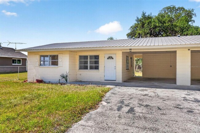 Foto del edificio - 34816 Evergreen Way