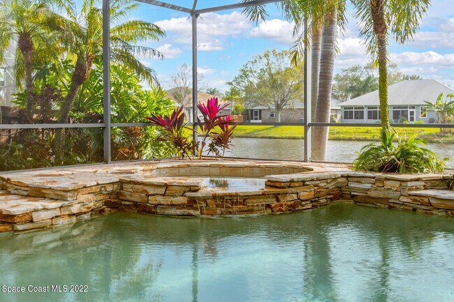 Foto del edificio - 2585 Summerwind Ct