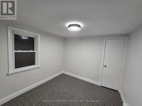 Building Photo - 6023 Montrose Rd