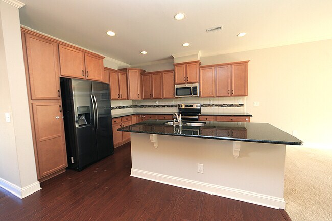 Building Photo - 1228 Alston Forest Dr