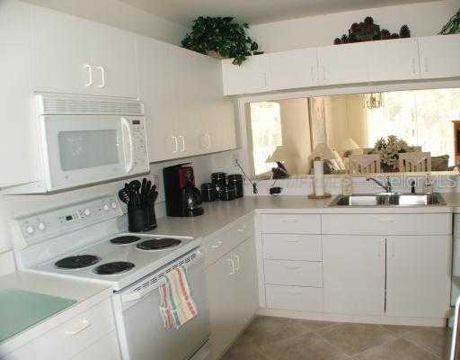 Foto del edificio - 8750 Olde Hickory Ave