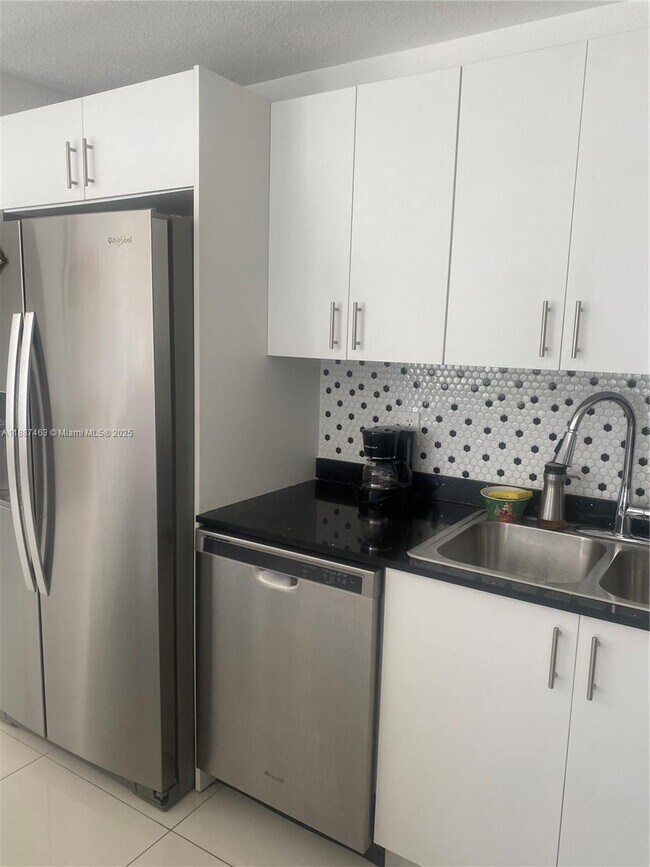 Building Photo - 14362 SW 258th Ln