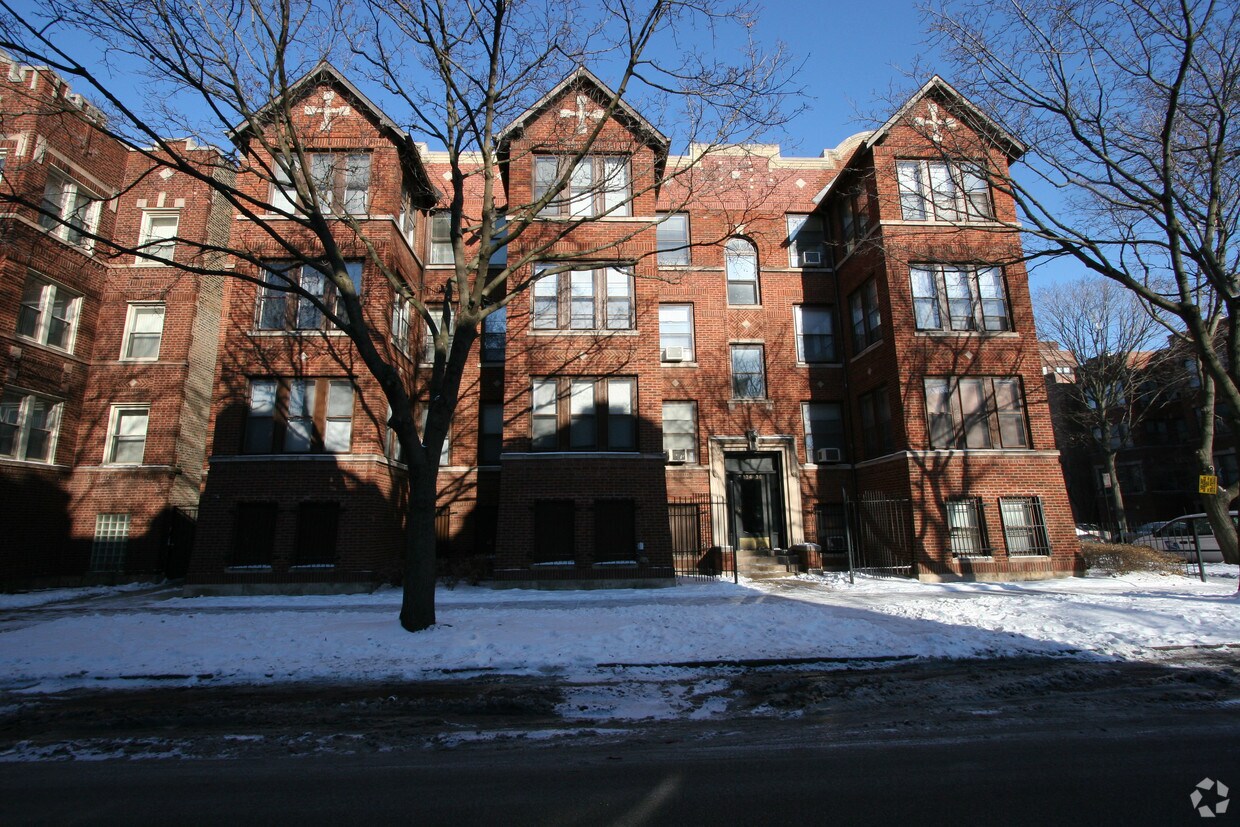 Primary Photo - 2230-2236 E 70th St