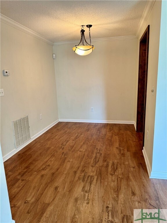 Foto del edificio - 12300 Apache Ave