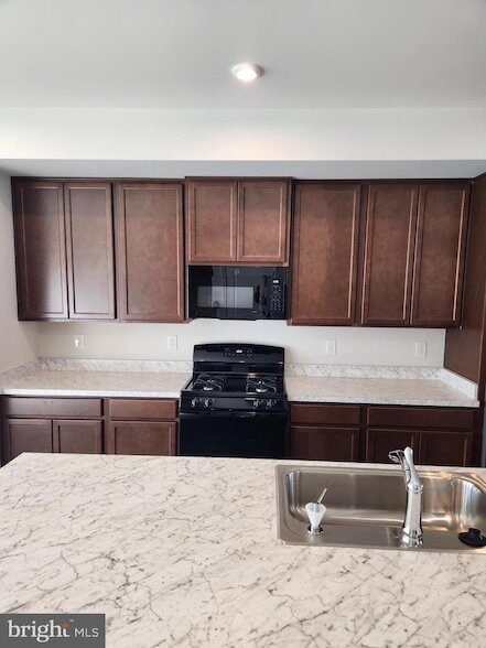 Foto del edificio - 30 Sage Wy