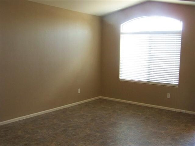 Foto del edificio - 37884 N Bonnie Ln