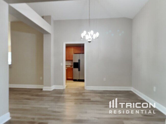 Building Photo - 10811 Standing Stone Drive Wimauma FL