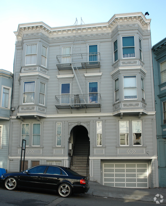 Building Photo - 525-535 Filbert St