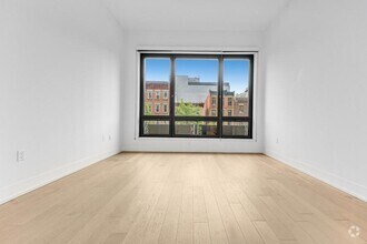 Building Photo - 550 Vanderbilt Ave