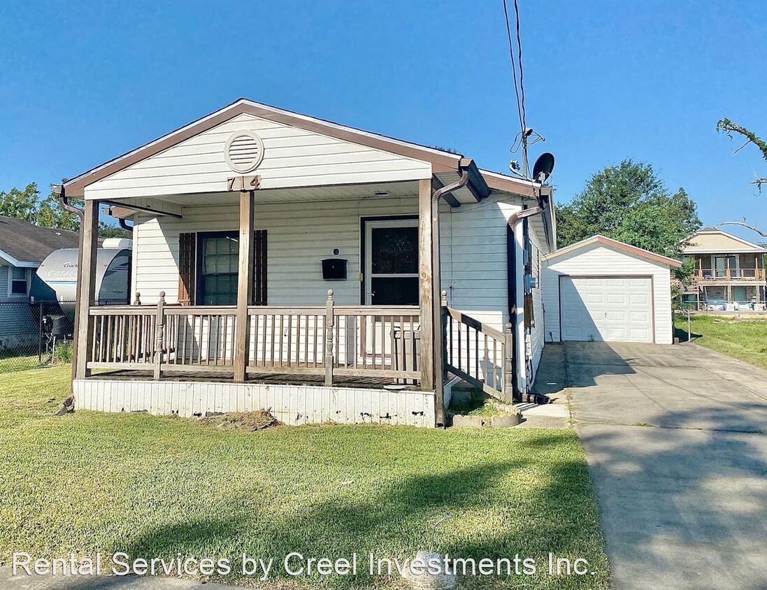 2 br, 1 bath House 714 Santee House for Rent in Port Neches, TX