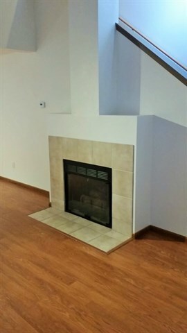 Foto del edificio - 3 Bedroom Silverdale Townhome - NK School District!