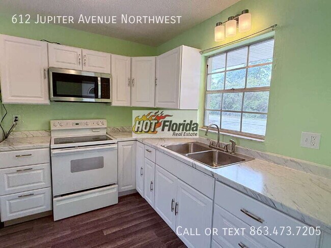 Foto del edificio - 612 Jupiter Ave NW