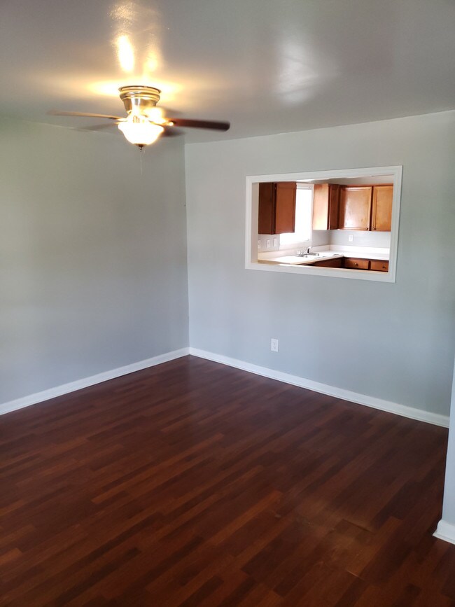 Foto del edificio - 304 Sterling St., Piedmont, AL 36272