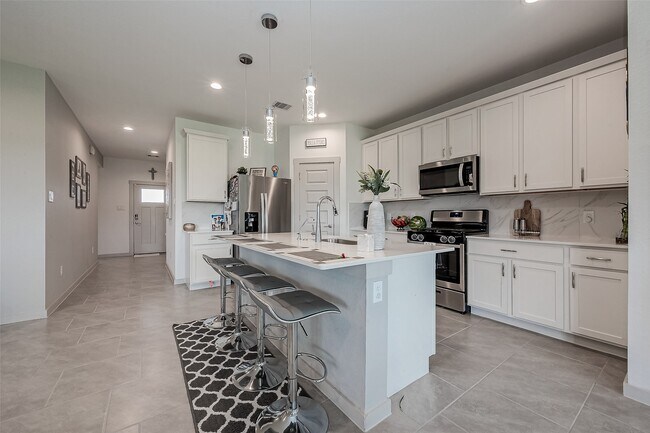 Building Photo - 28955 Yulee Mill Dr