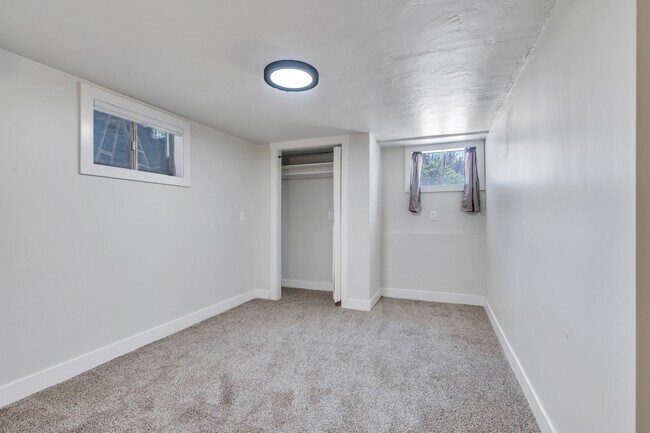 Bedroom 2 - 84 W Wasatch St