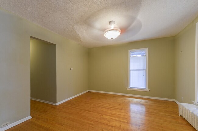 Foto del edificio - 4849 Vincent Ave S