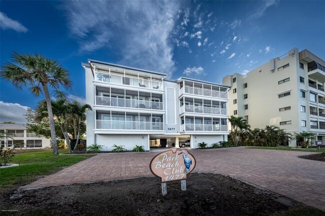 Foto del edificio - 1477 Park Beach Cir