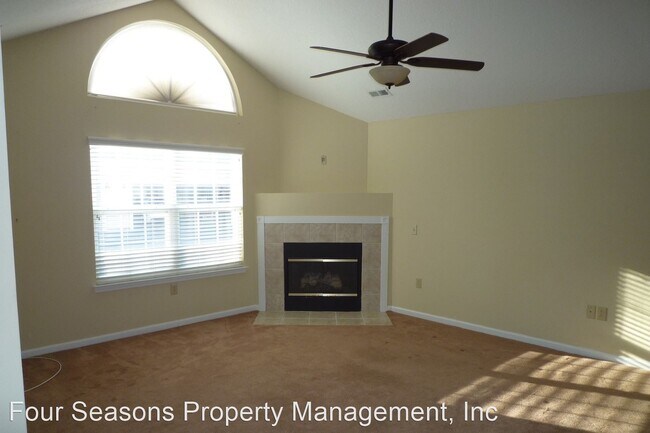 Foto del edificio - 3 br, 2.5 bath House - 8051 Sultana Circle