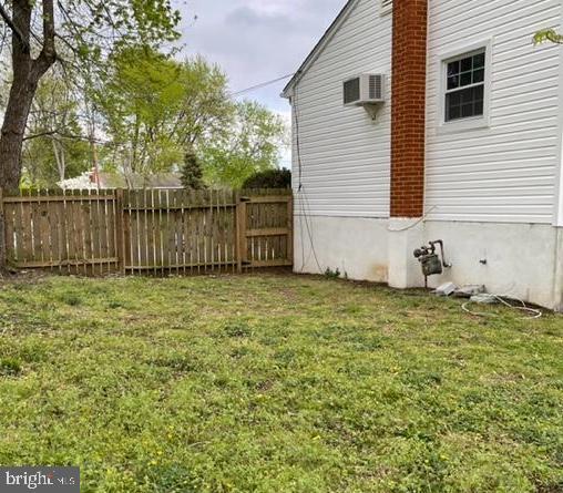 Foto del edificio - 14105 Robinson Ct