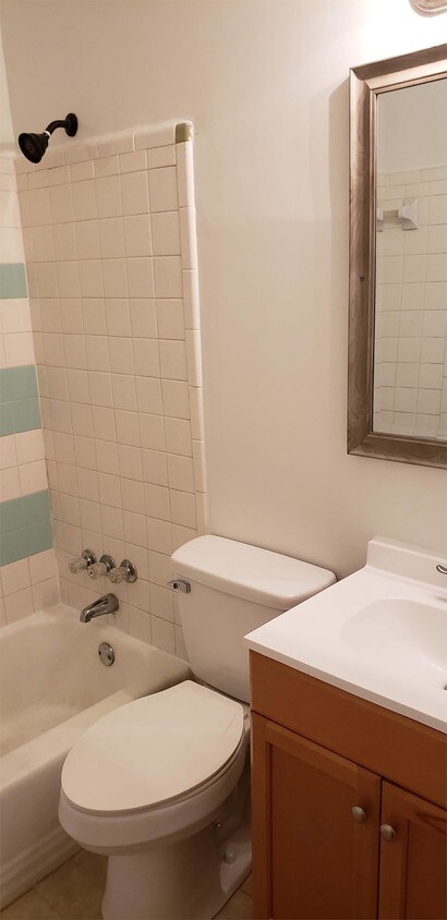 Foto principal - 1032 Suffolk Blvd