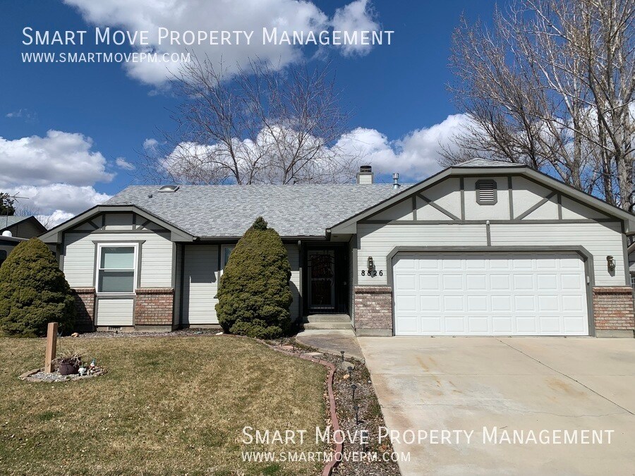Foto principal - 8826 W Midland St