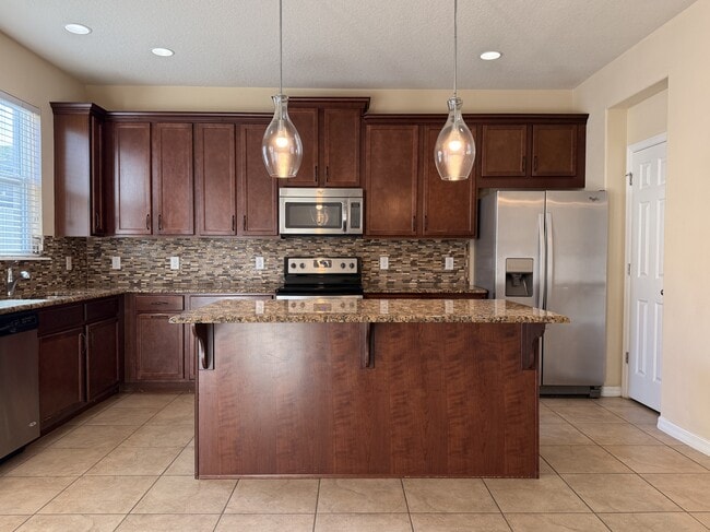 Building Photo - 8398 Iron Mountain Trail