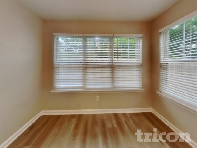 Building Photo - 5459 Somer Mill Rd