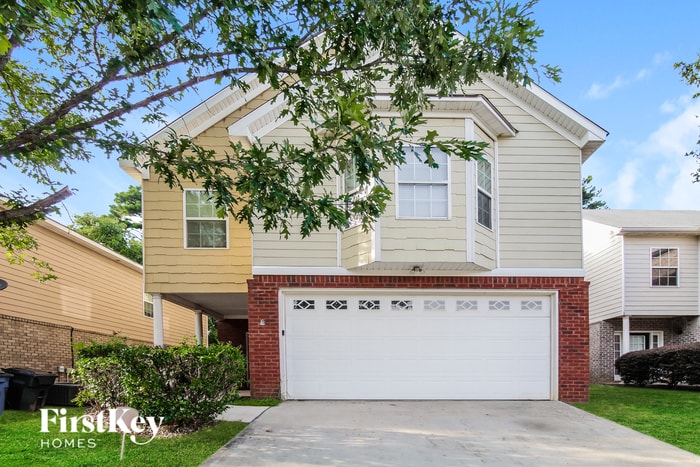 Foto principal - 5056 Pioneer Pkwy