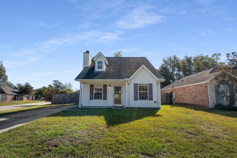 Primary Photo - 12206 Breezeway Cir