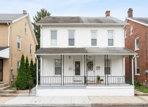 Building Photo - 520 Ridge St