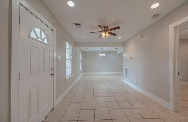 Foto del edificio - 7229 Moline St