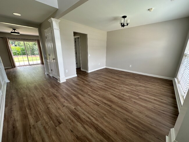 Building Photo - 12147 Bobhouse Dr