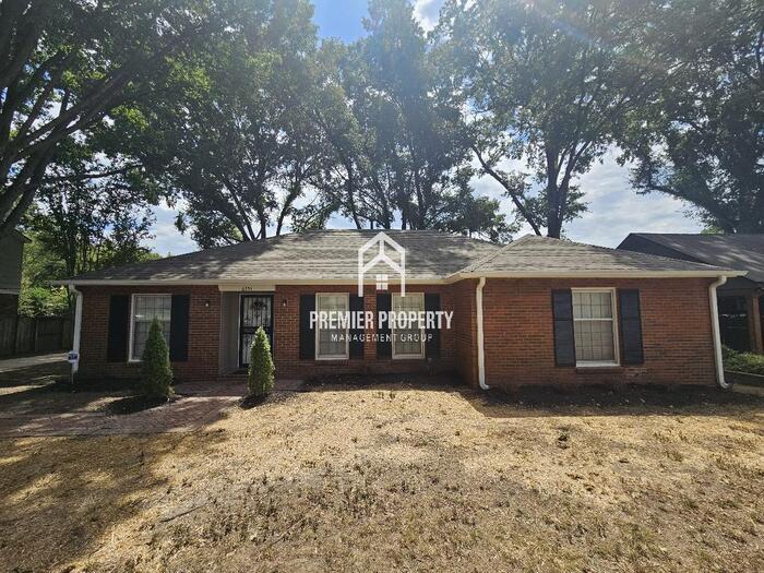 Primary Photo - 6151 Haddington Dr